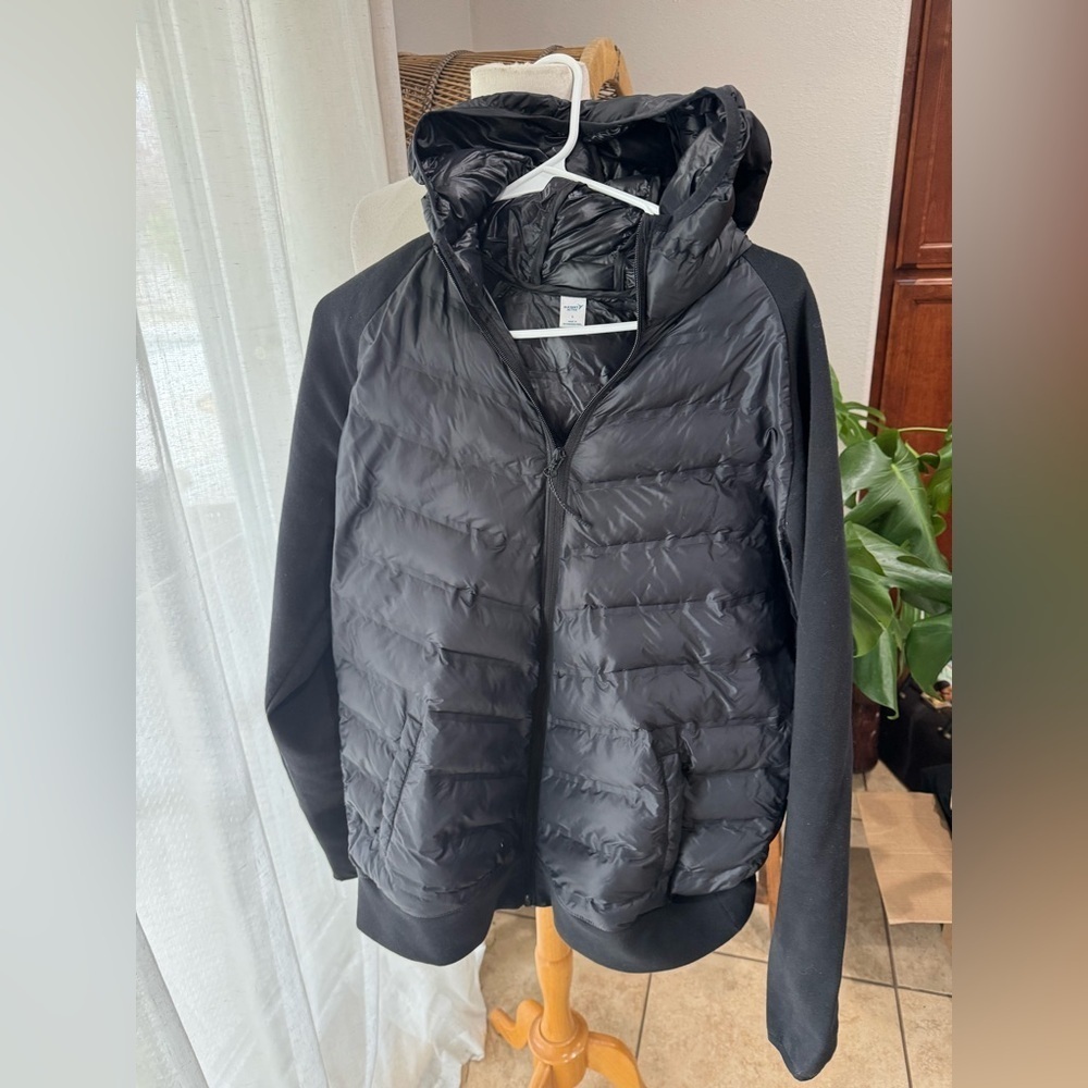 Old Navy Men’s Black‎ Puffer Jacket Hooded Large